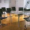 Aluminium Group Side Chair in einem Büro, wunderschöne Umgebung.
